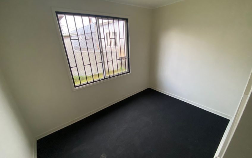 Colonos de Cardonal casa con reja recién pintada