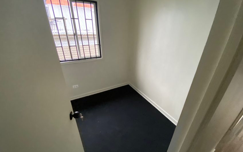 Colonos de Cardonal casa con reja recién pintada